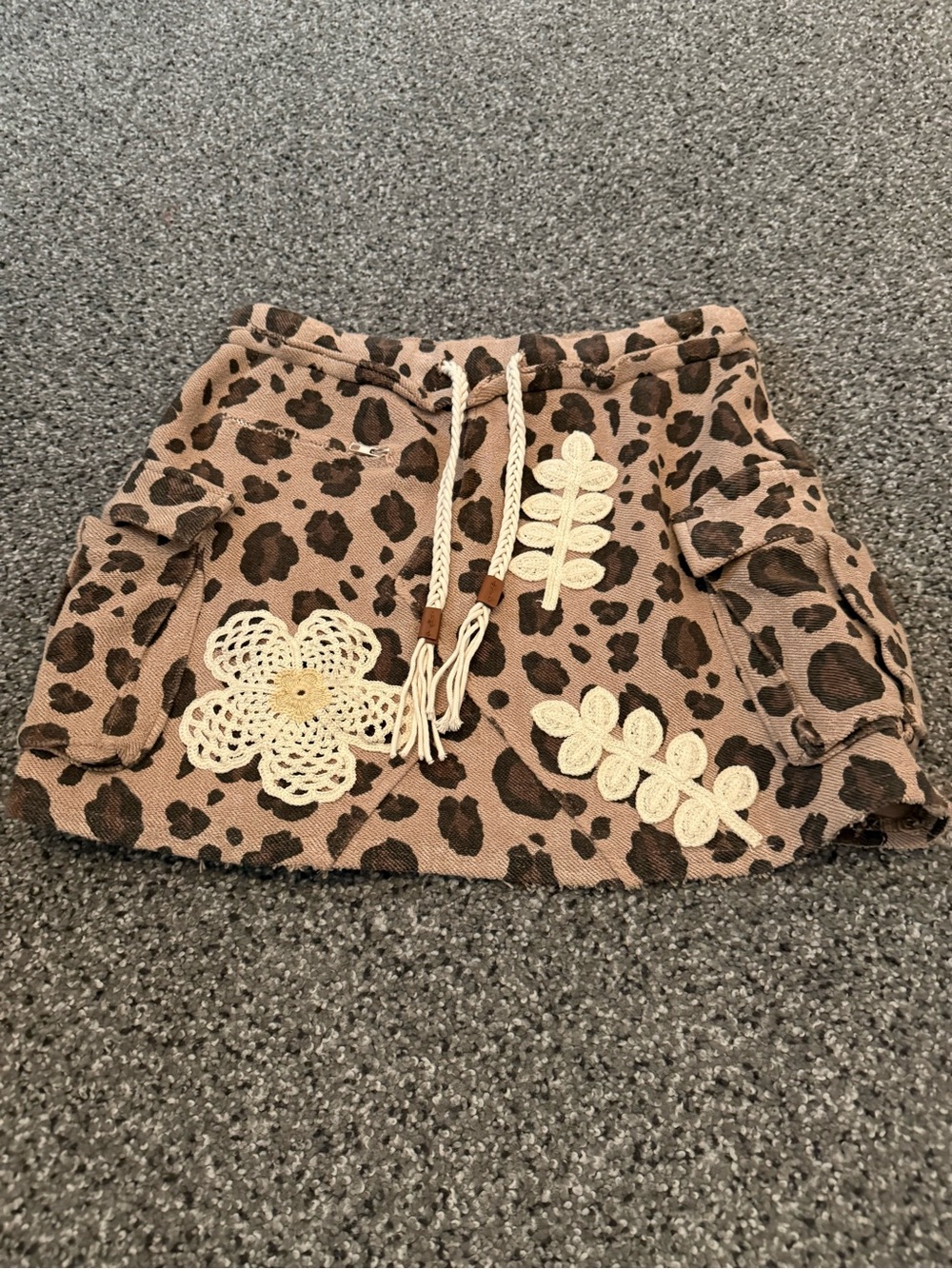 Womens pol skirt size small